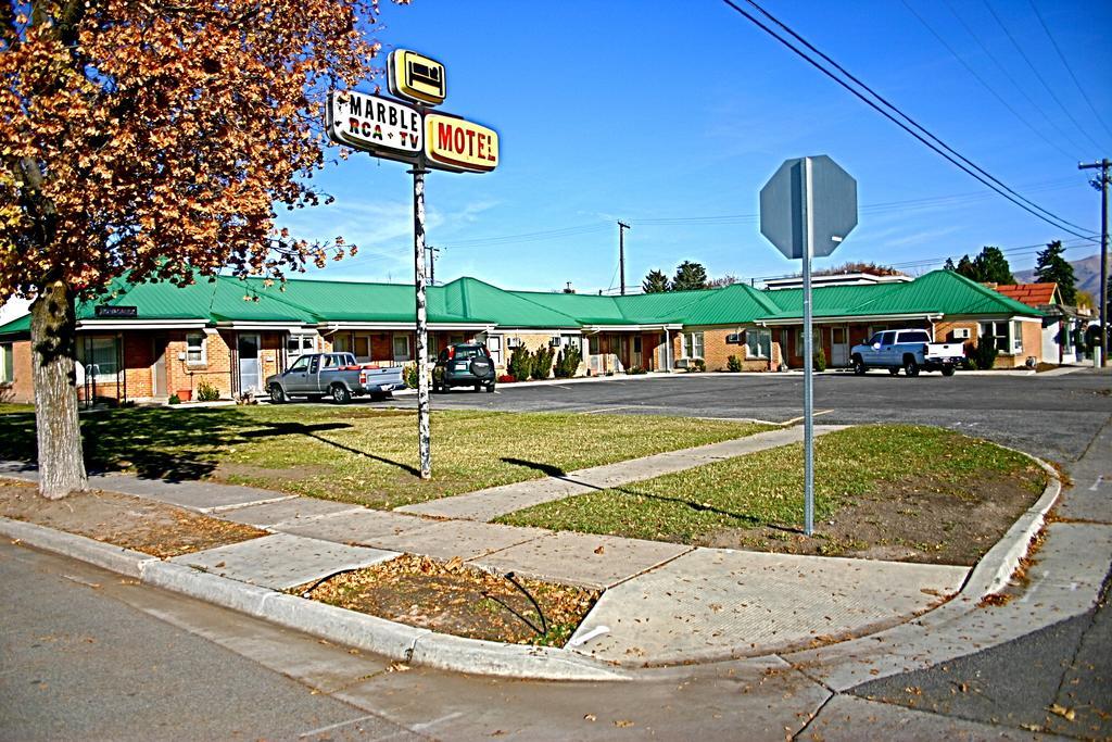 Marble Motel Tremonton Esterno foto